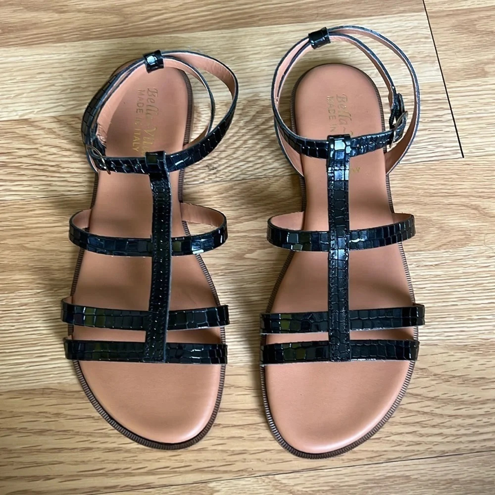 Bella Vita Strappy‎ Sandals